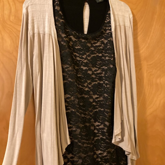 2-pc Cardigan & shell, black lace and tan cardigan - Picture 2 of 10